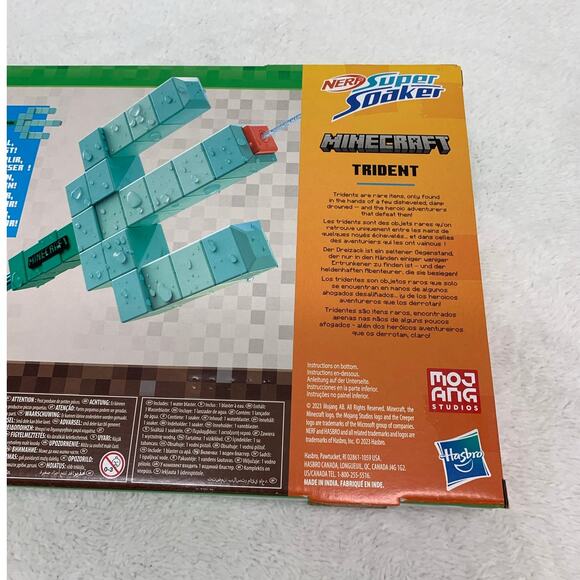 Nerf Minecraft Super Soaker Trident and Glow Squid Water Blaster New - Picture 6 of 10